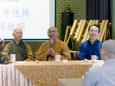 07演一法師以投影片向大家介紹紫竹林北后寺的歷史。