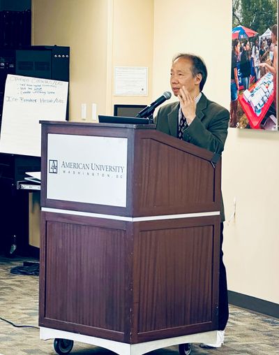 04-3第二場第三位發表人奧瑞岡大學Mark T. Unno教授