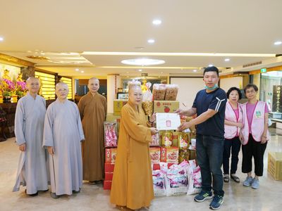 20240826-臺北華嚴蓮社捐贈物資予新北市愛維養護中心